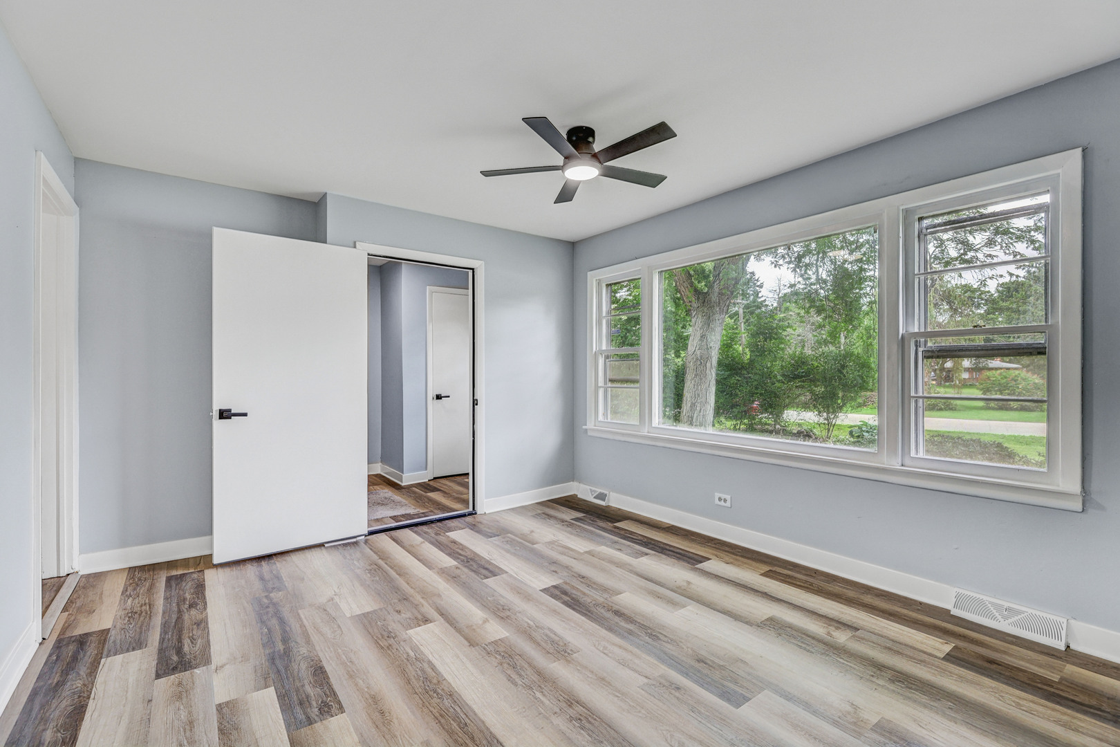 7001 W Meadow Lane Road, Long Grove, IL 60060