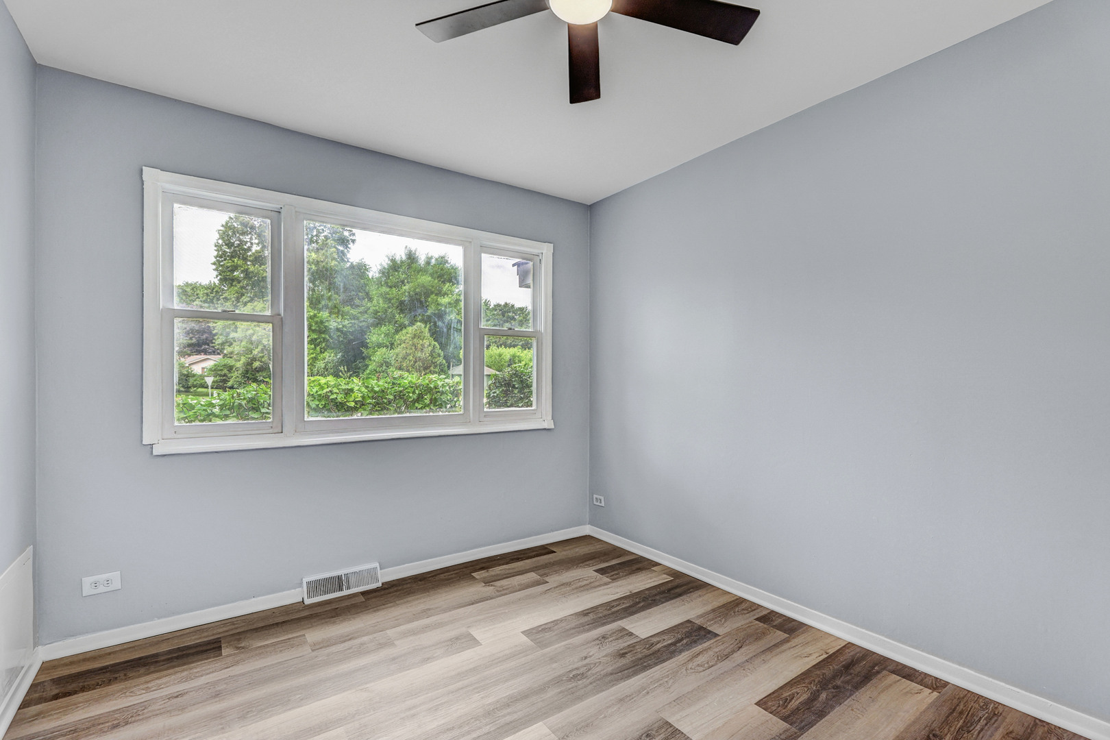 7001 W Meadow Lane Road, Long Grove, IL 60060