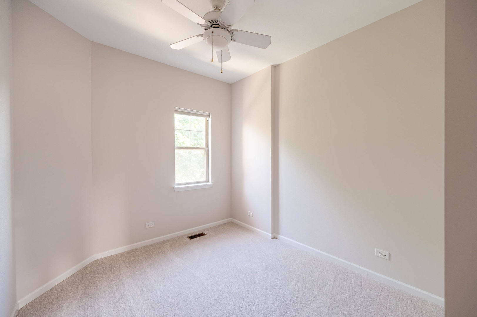 2537 W Grenshaw Street, Chicago, IL 60612