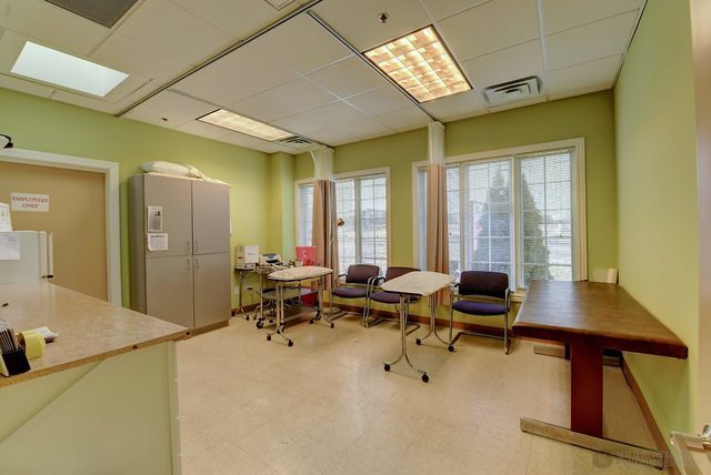 581 Sullivan Road #B, Aurora, IL 60506