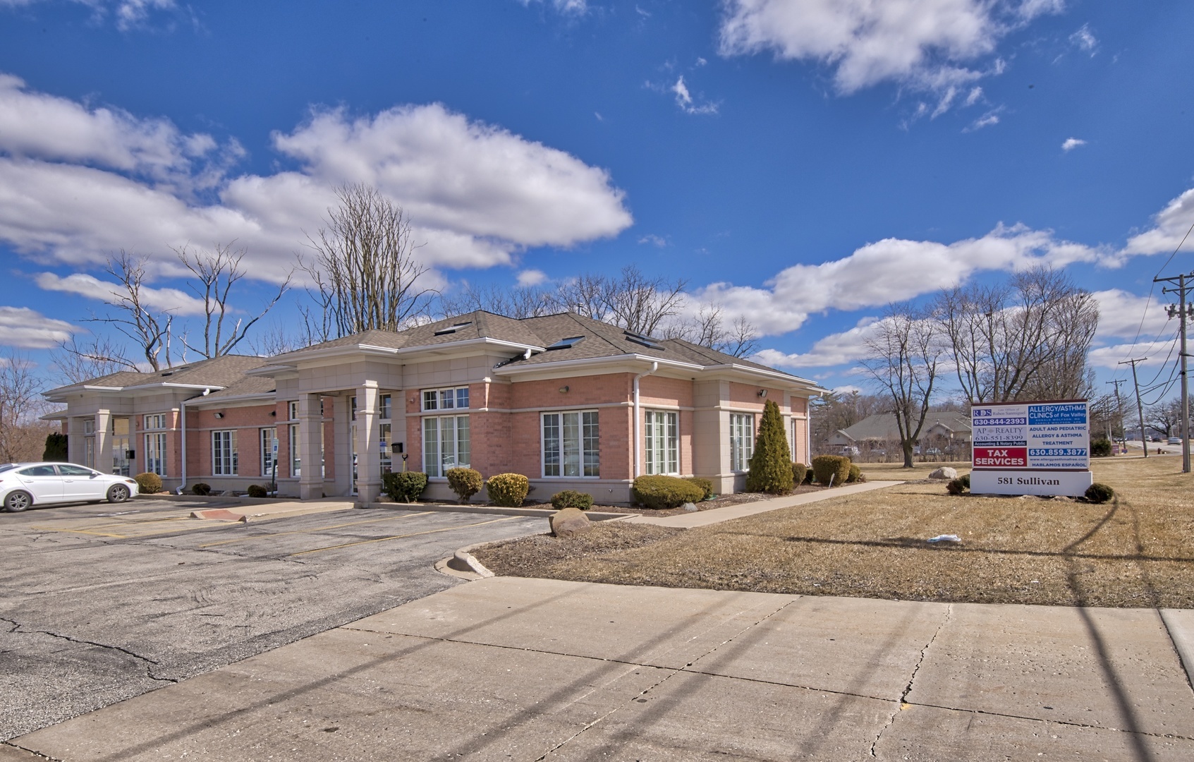 581 Sullivan Road #B, Aurora, IL 60506