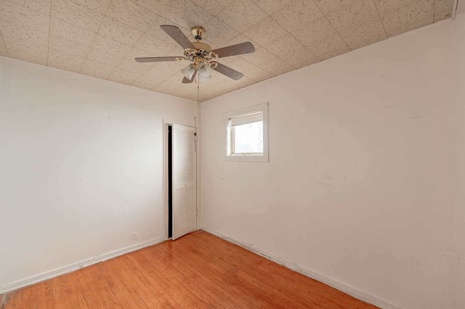 2435 N Monticello Avenue, Chicago, IL 60647