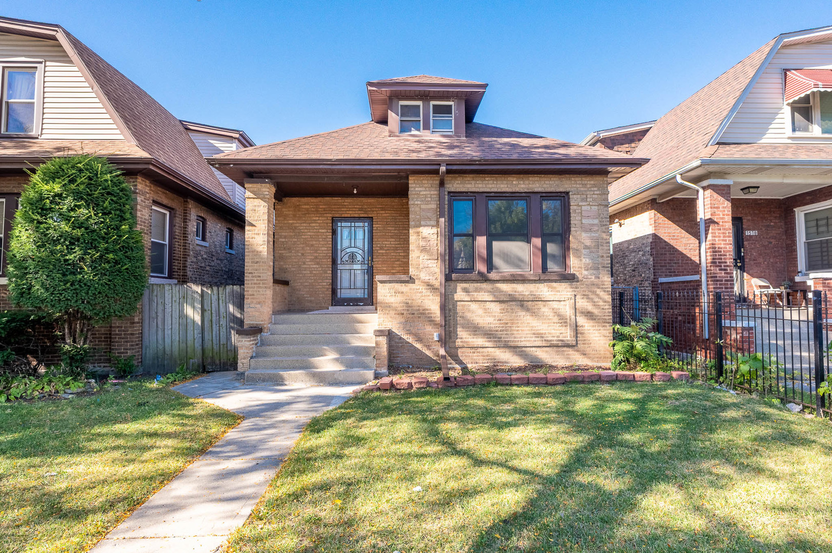 1516 N Central Avenue, Chicago, IL 60651