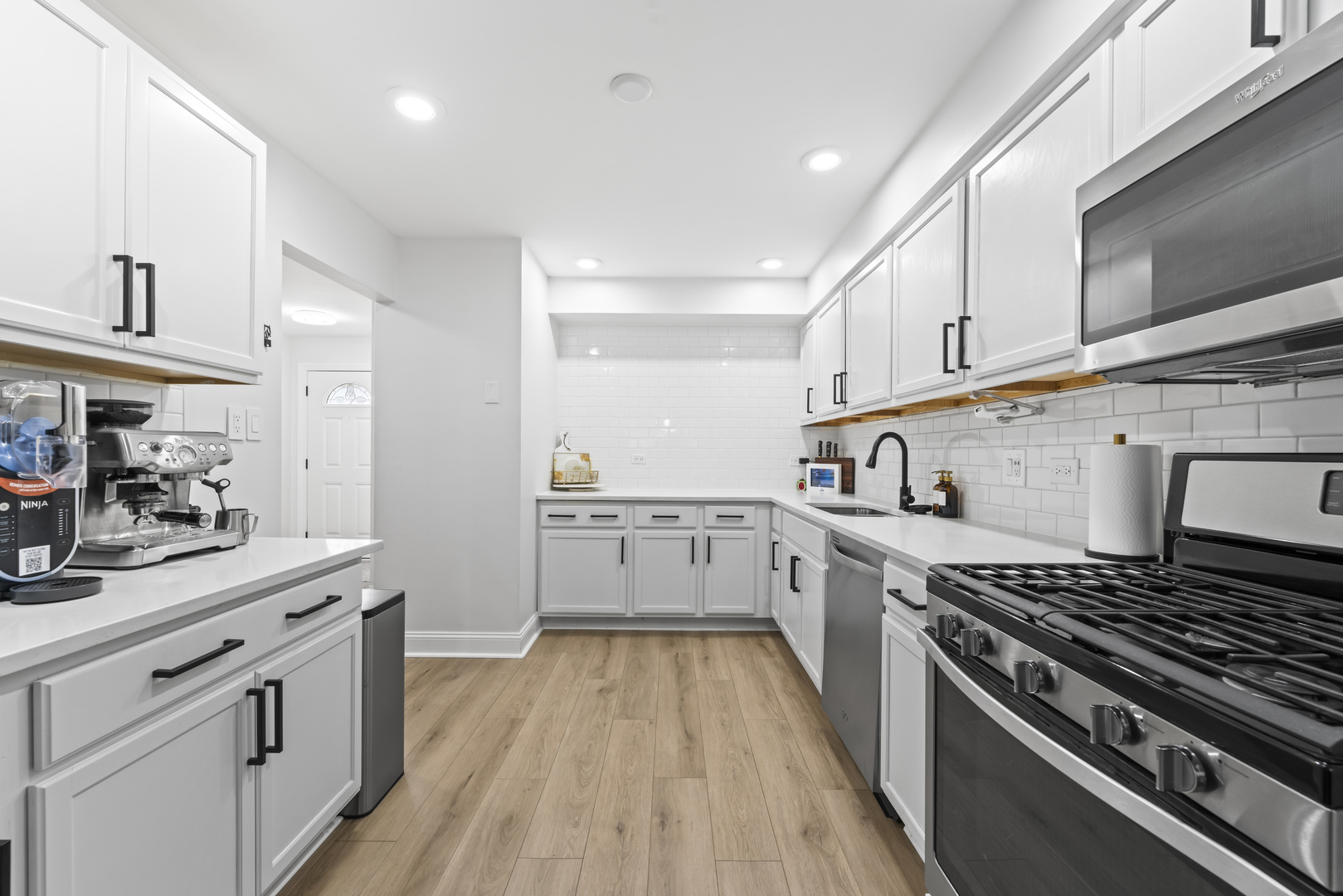 16411 Oxford Drive, Tinley Park, IL 60477