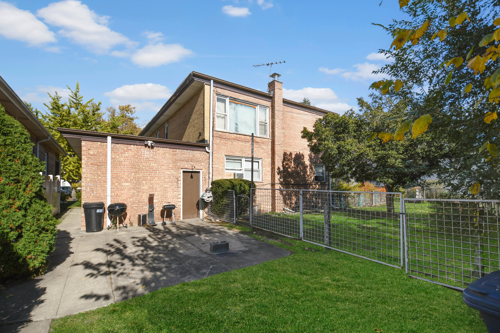 Blue Island, IL 60406