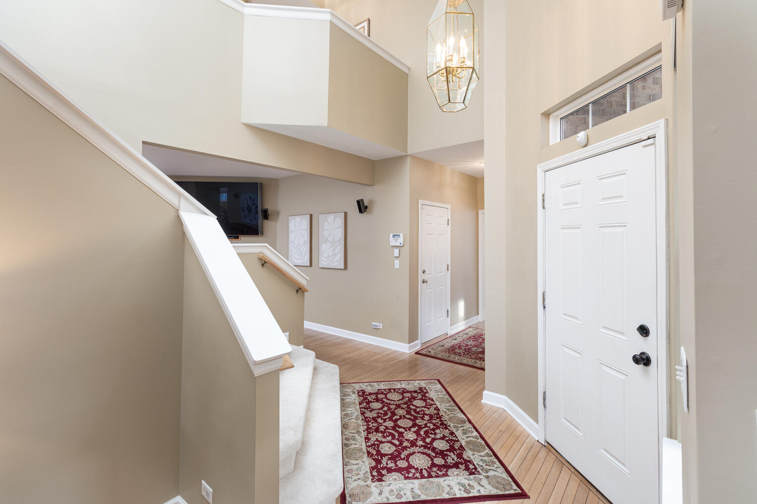 1606 FAIRFAX Lane, Oakbrook Terrace, IL 60181