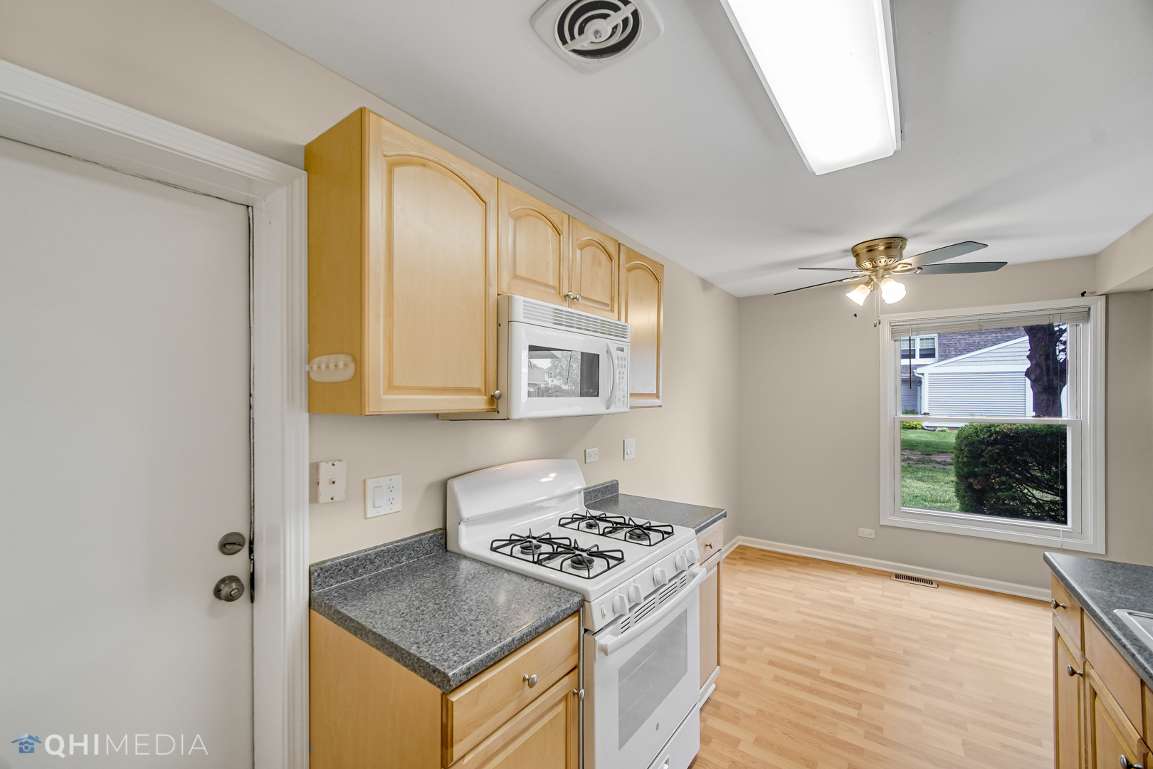 Vernon Hills, IL 60061