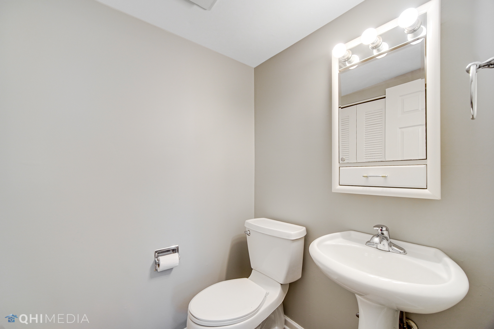 Vernon Hills, IL 60061