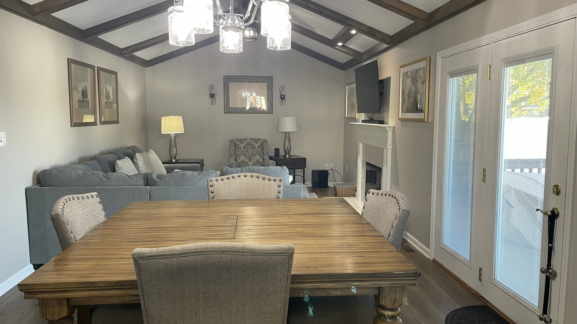 407 Raven Drive, Manteno, IL 60950