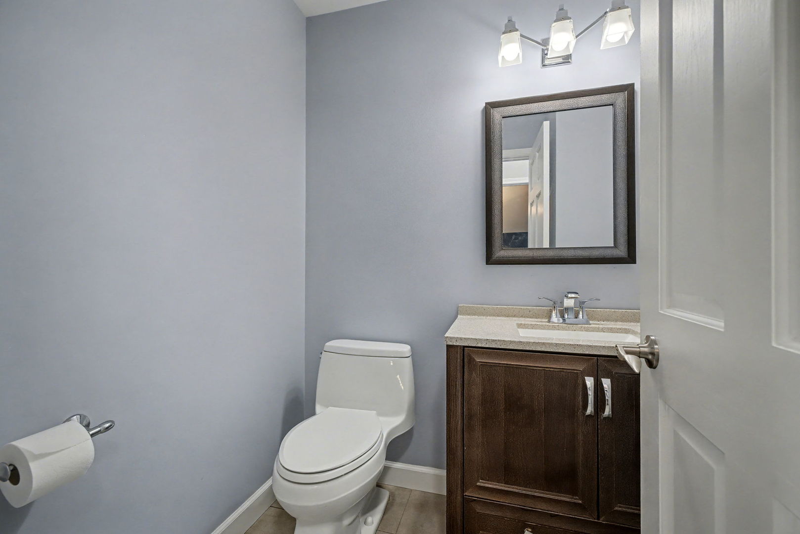 409 Fawn Drive, Oswego, IL 60543