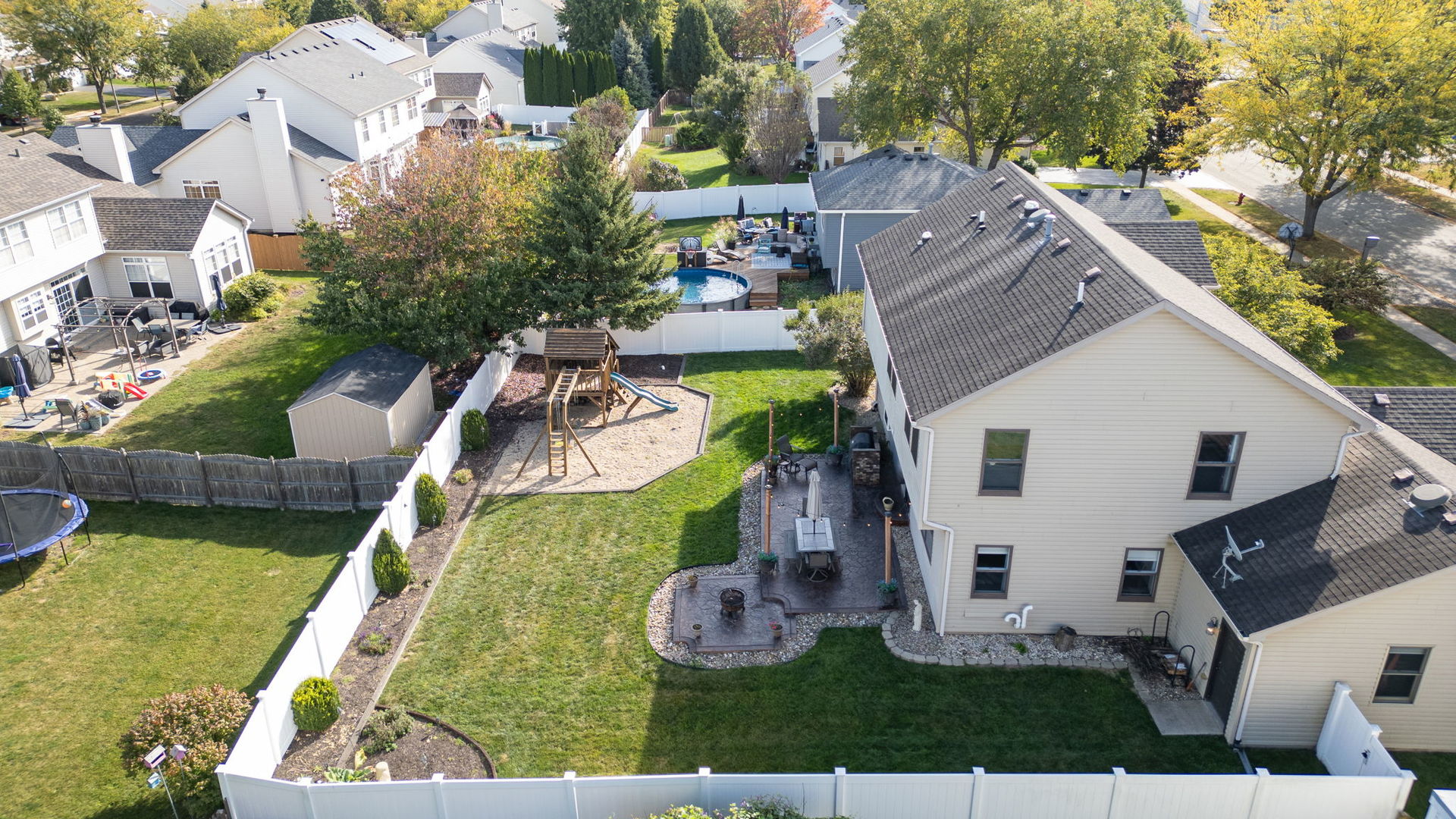 409 Fawn Drive, Oswego, IL 60543