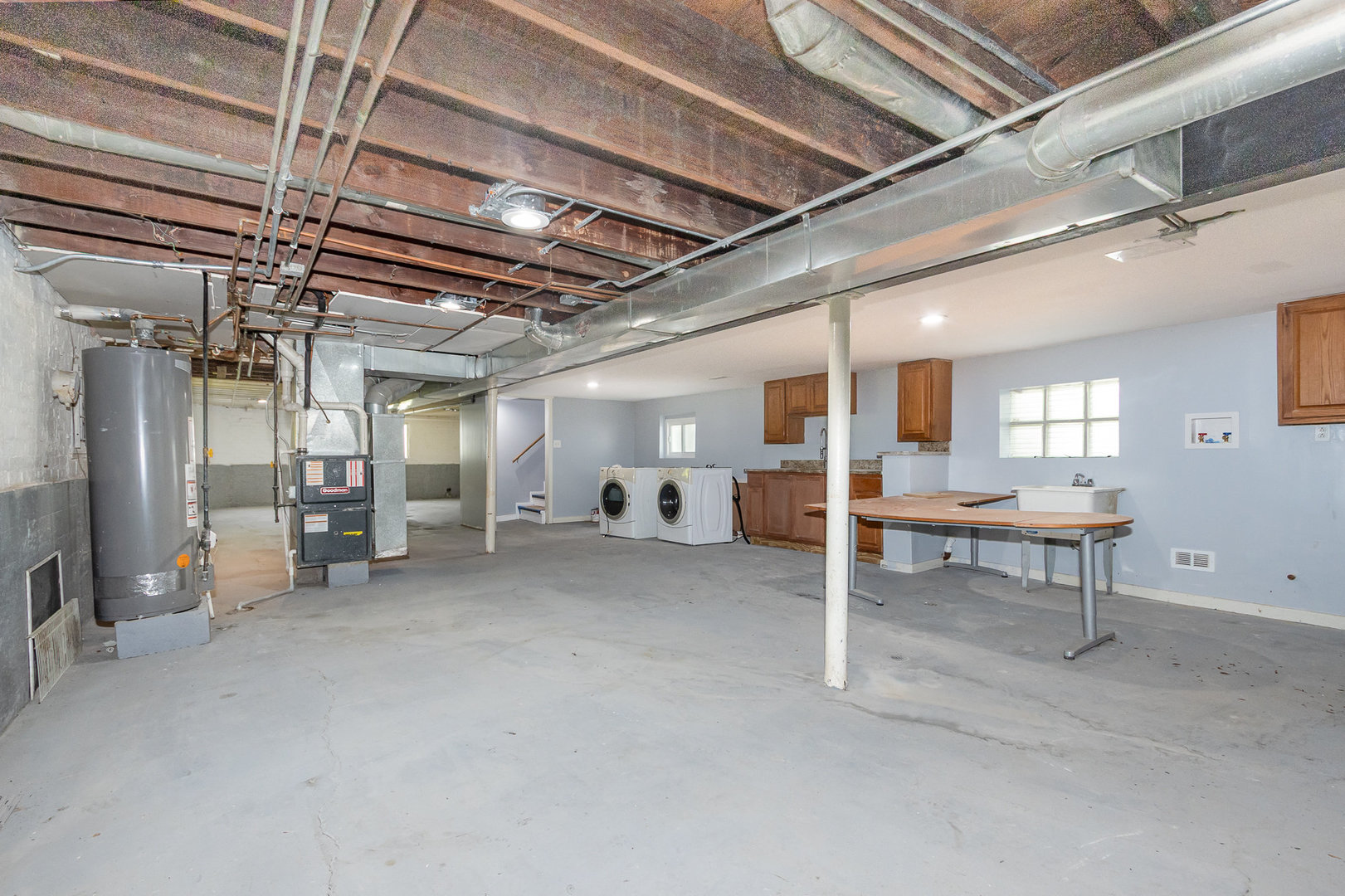 10001 S Wentworth Avenue, Chicago, IL 60628