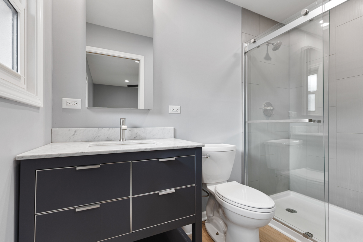 940 Victoria Lane, Elk Grove Village, IL 60007