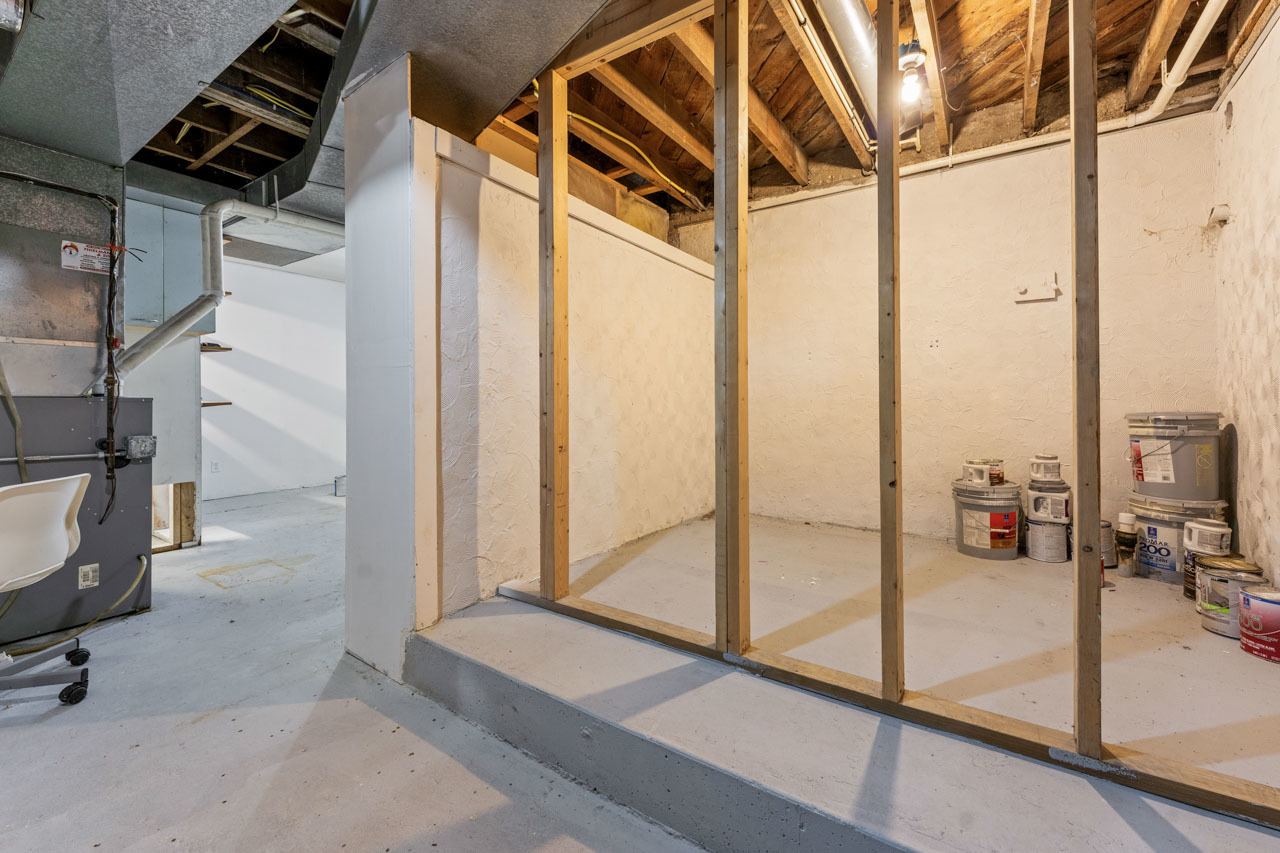 325 Henry Street, Burlington, WI 53105