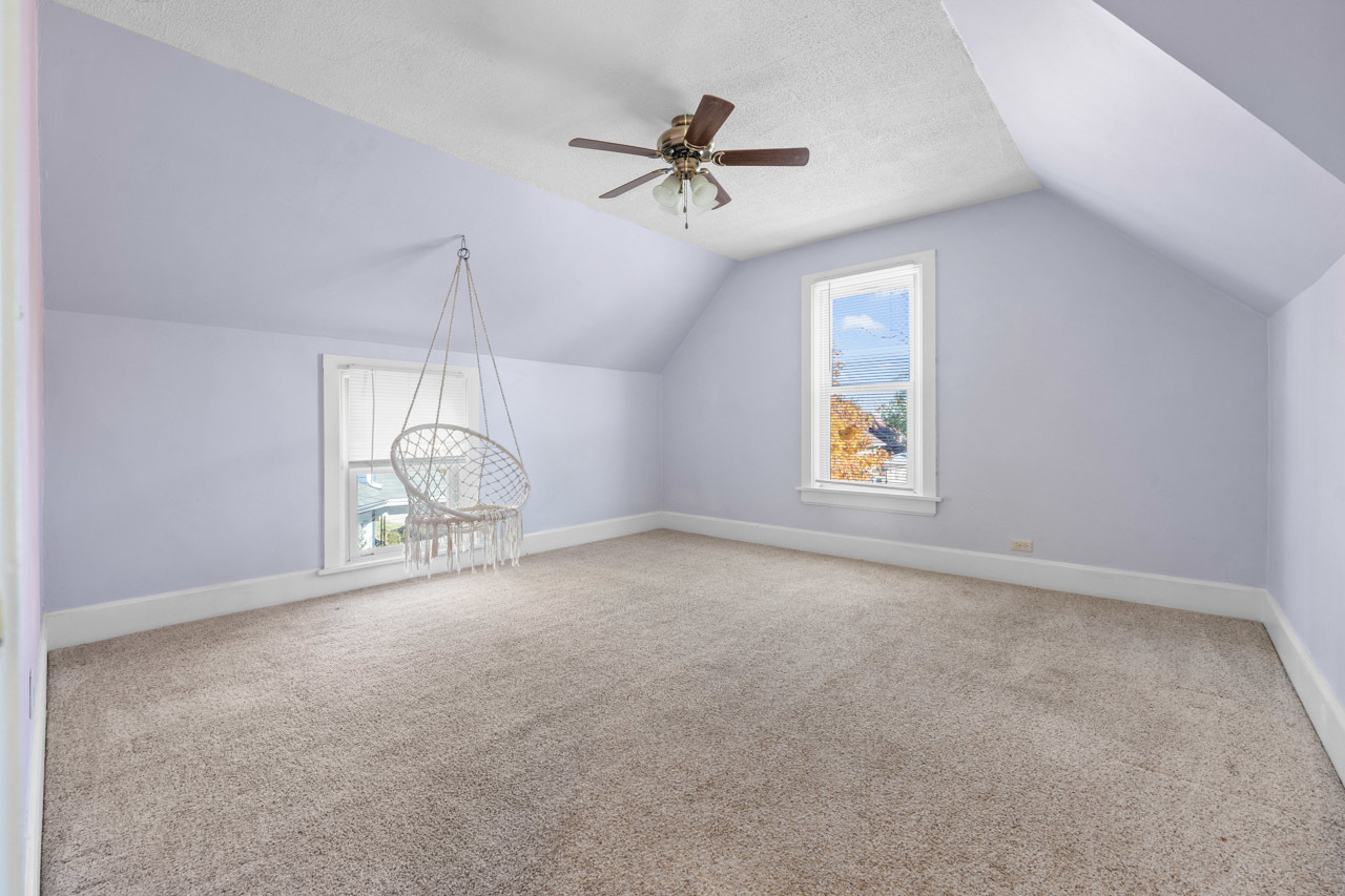 325 Henry Street, Burlington, WI 53105