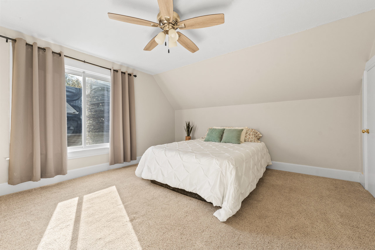 325 Henry Street, Burlington, WI 53105