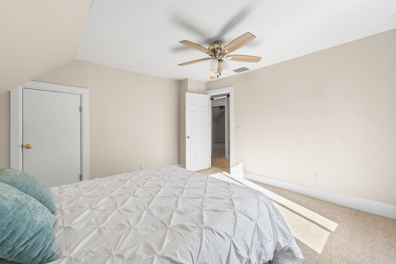 325 Henry Street, Burlington, WI 53105