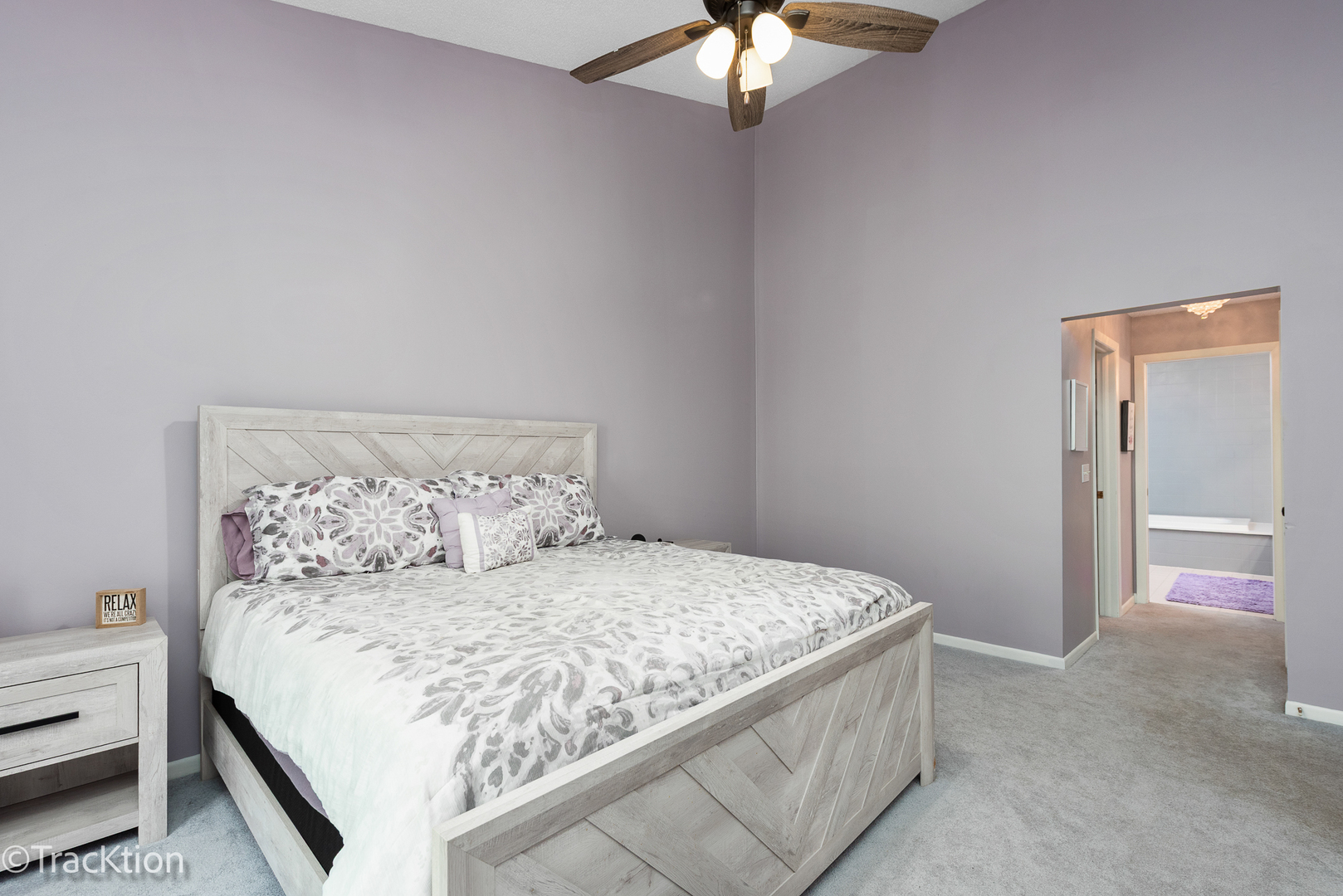 1014 Braemoor Drive #B, Downers Grove, IL 60515