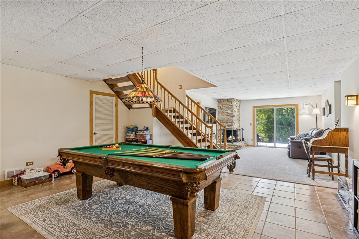 25146 N West Tower Drive, Tower Lakes, IL 60010