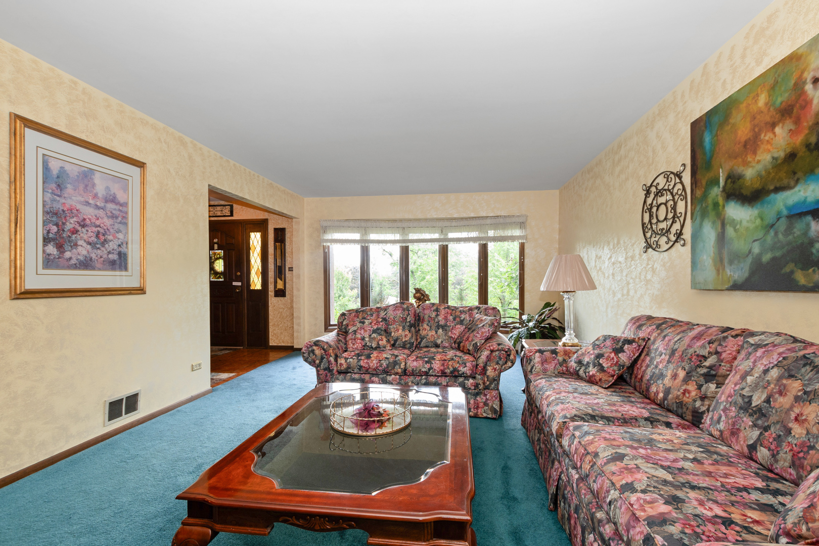 9940 S Wood Lane, Palos Hills, IL 60465