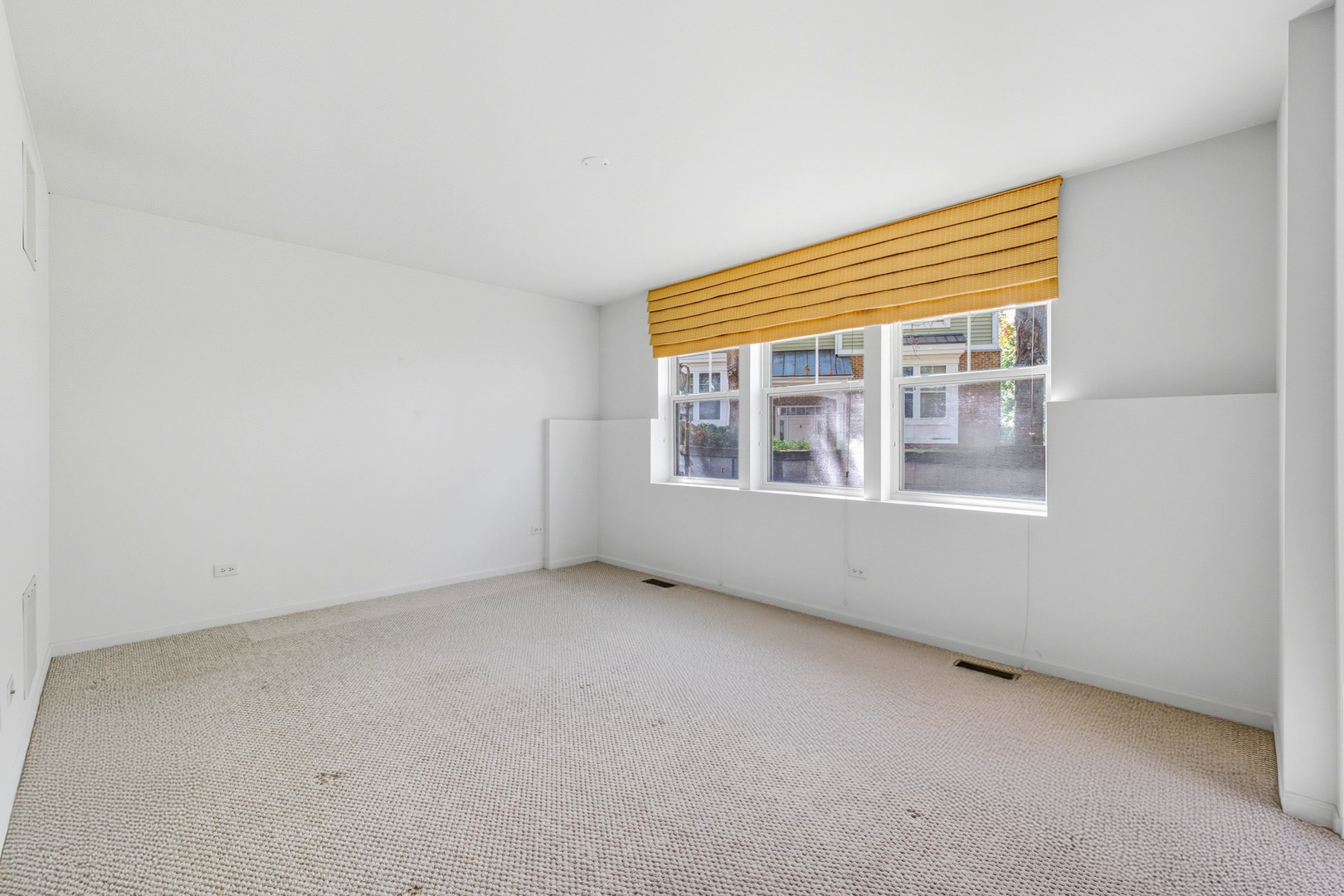 5662 Cambridge Way, Hanover Park, IL 60133