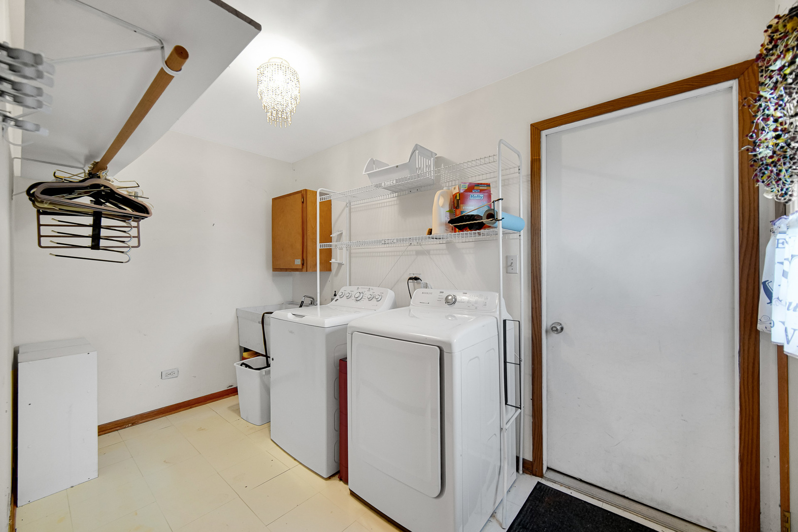 13226 Farm View Street, Homer Glen, IL 60491