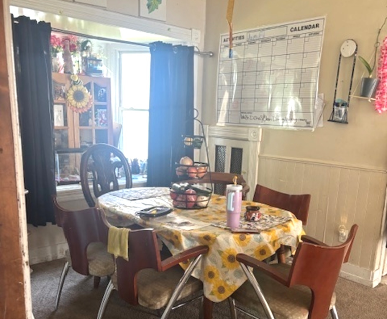 2712 Elizabeth Avenue, Zion, IL 60099