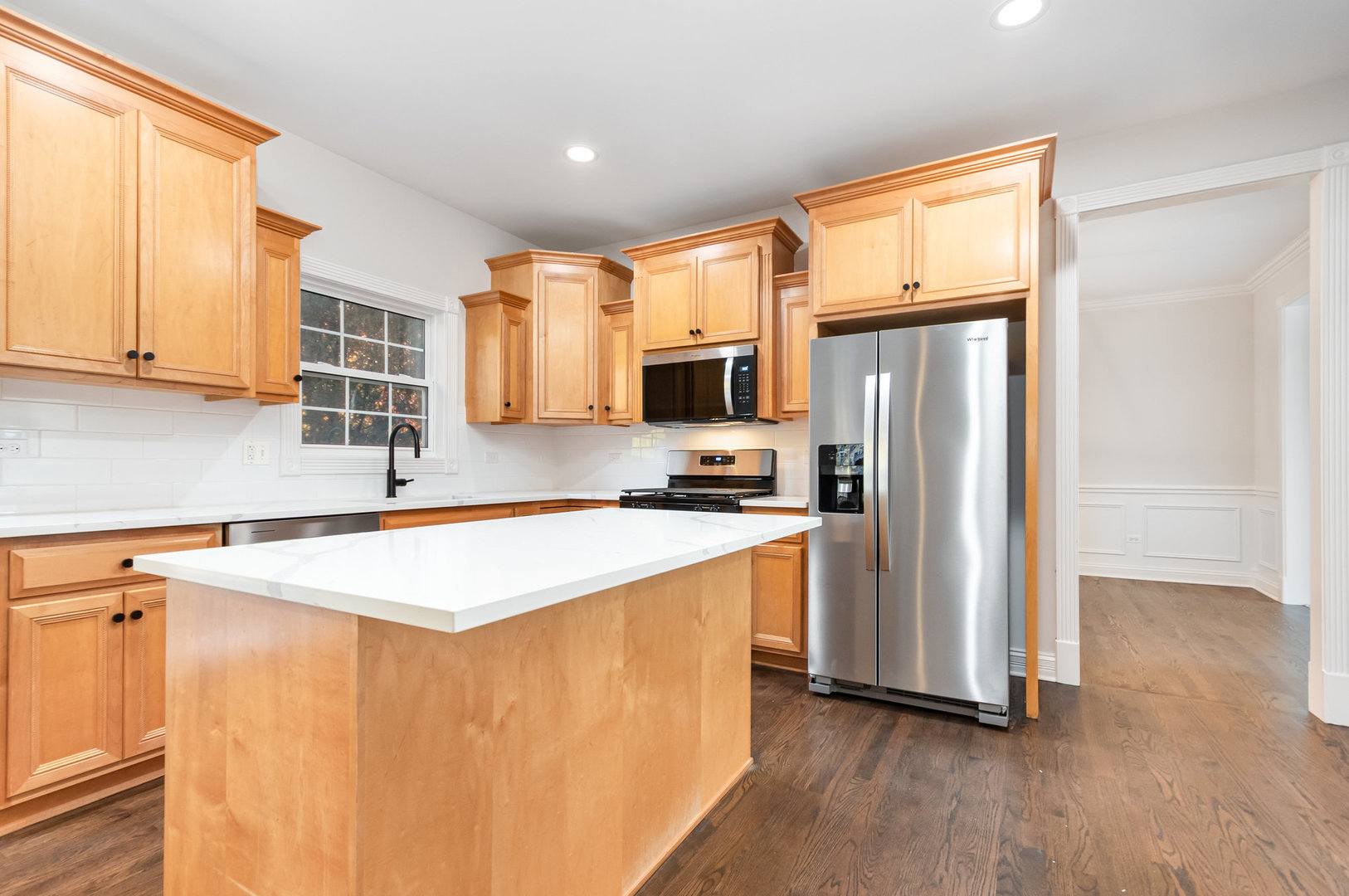 1129 Heartland Drive, Yorkville, IL 60560