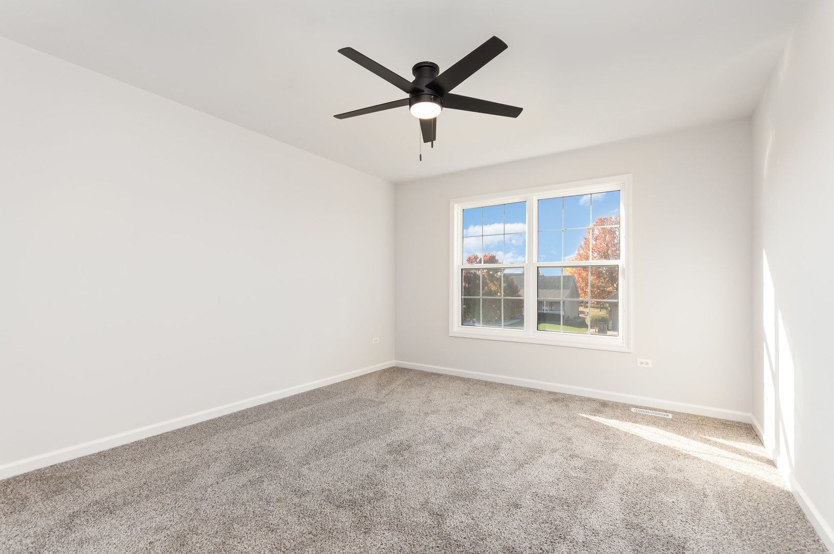 1129 Heartland Drive, Yorkville, IL 60560