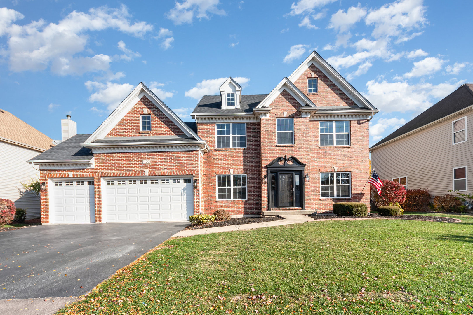 1129 Heartland Drive, Yorkville, IL 60560