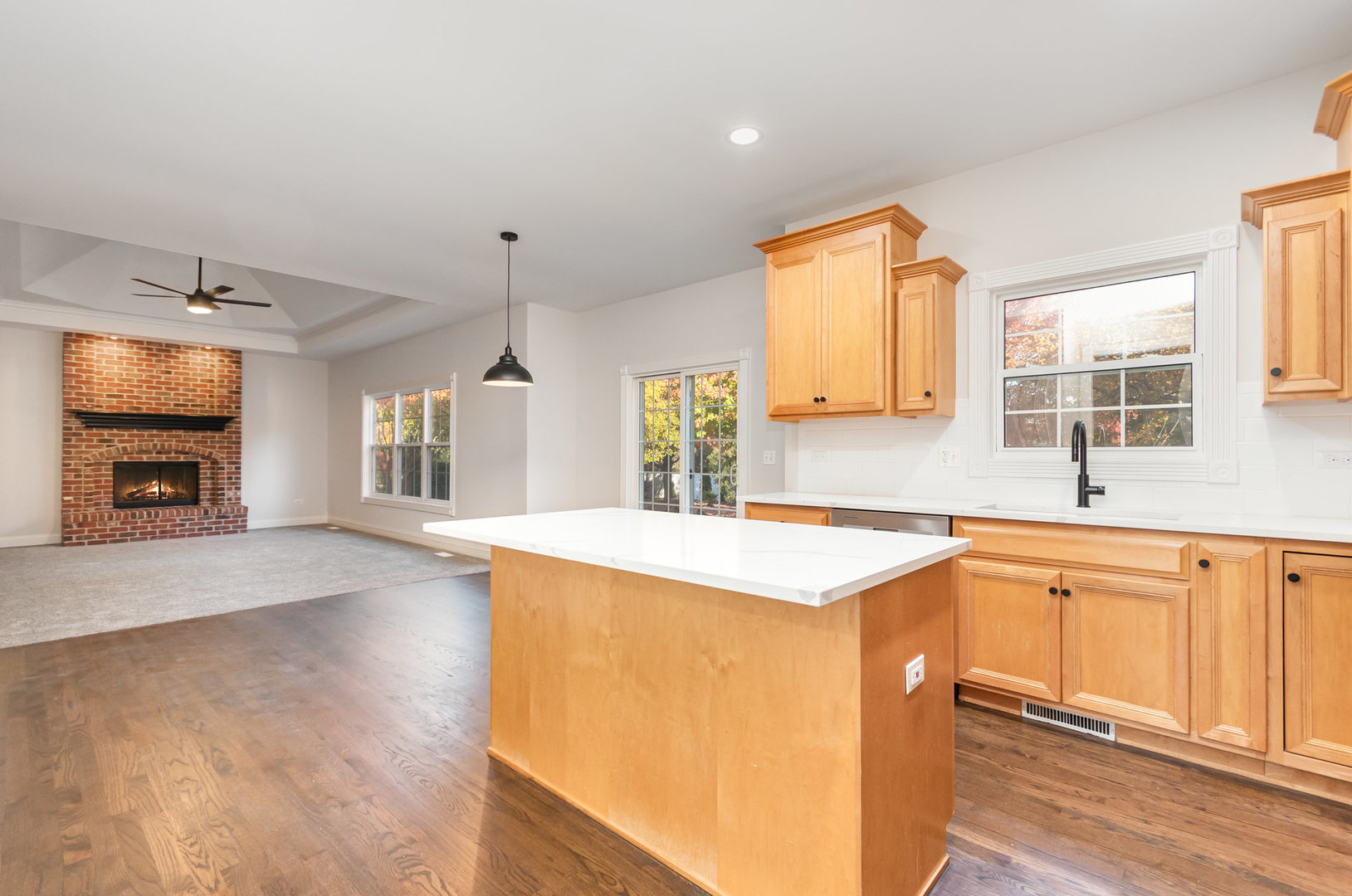 1129 Heartland Drive, Yorkville, IL 60560