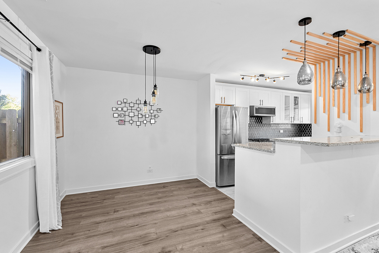 515 Dakota Court, Carol Stream, IL 60188