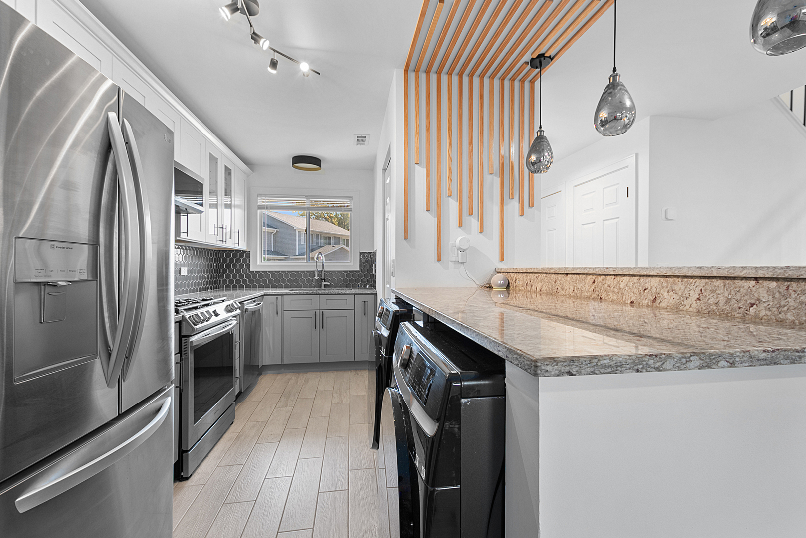 515 Dakota Court, Carol Stream, IL 60188