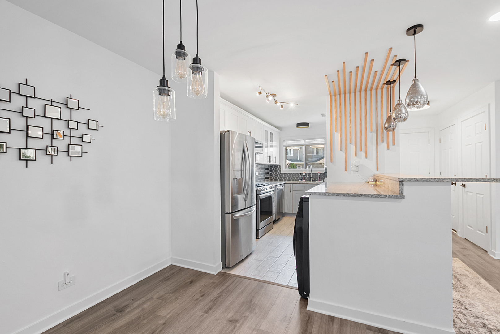 515 Dakota Court, Carol Stream, IL 60188