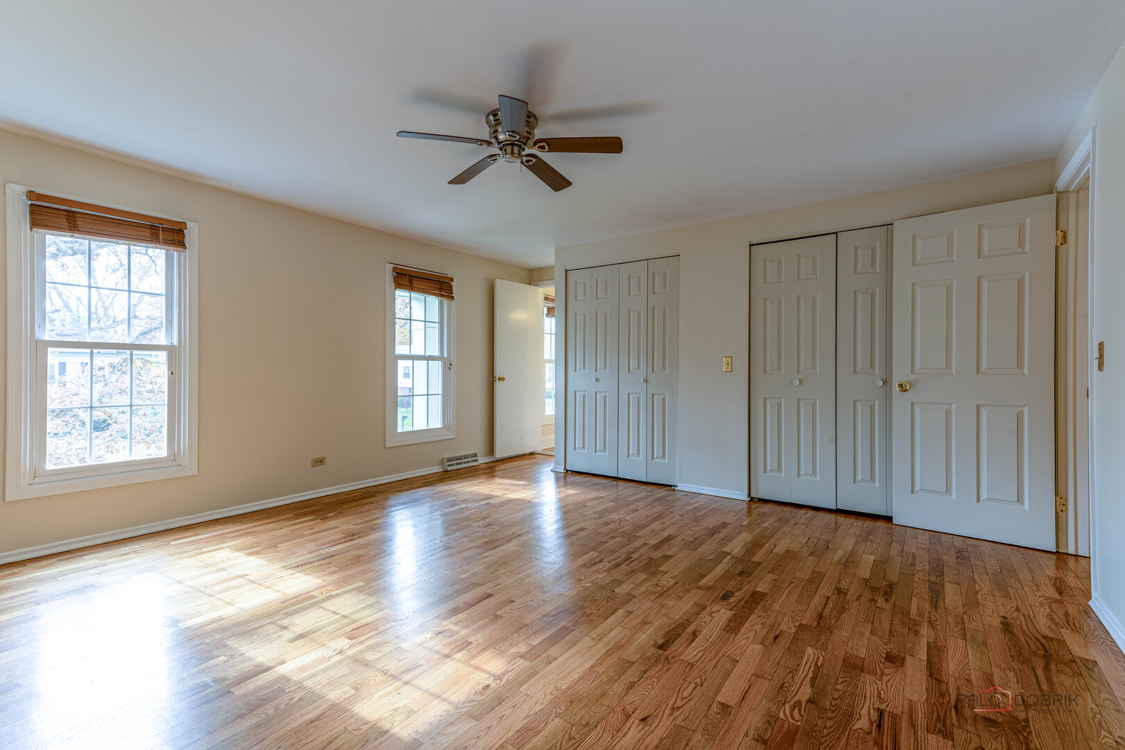 6 Robin Hood Court, Lincolnshire, IL 60069