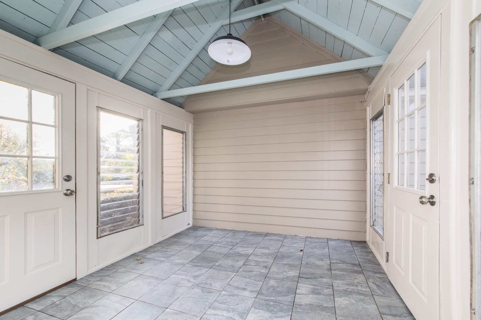 474 E Washington Street, Des Plaines, IL 60016