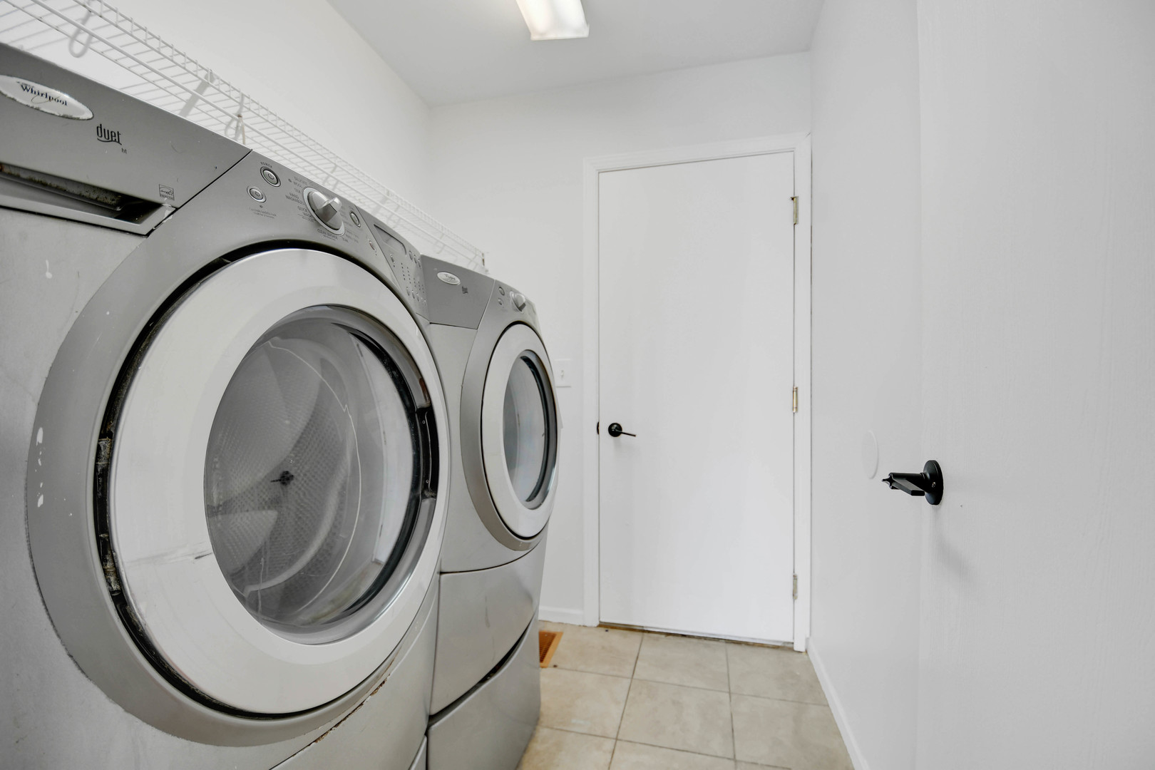 275 Clifton Lane, Bolingbrook, IL 60440