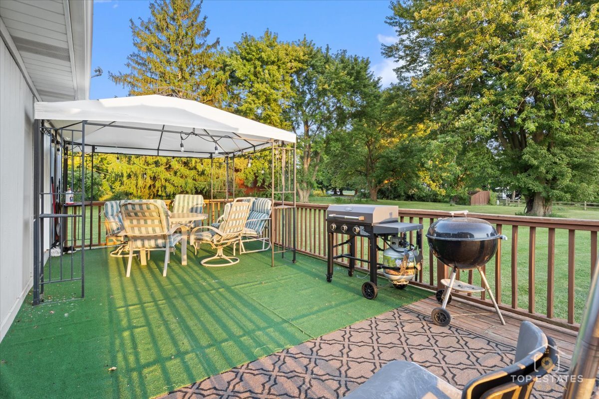 48W201 Keslinger Road, Maple Park, IL 60151