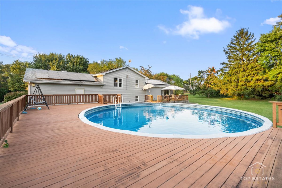 48W201 Keslinger Road, Maple Park, IL 60151