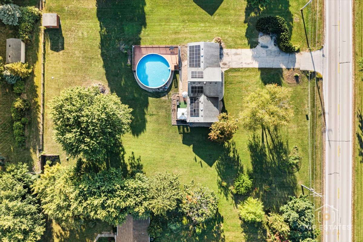 48W201 Keslinger Road, Maple Park, IL 60151