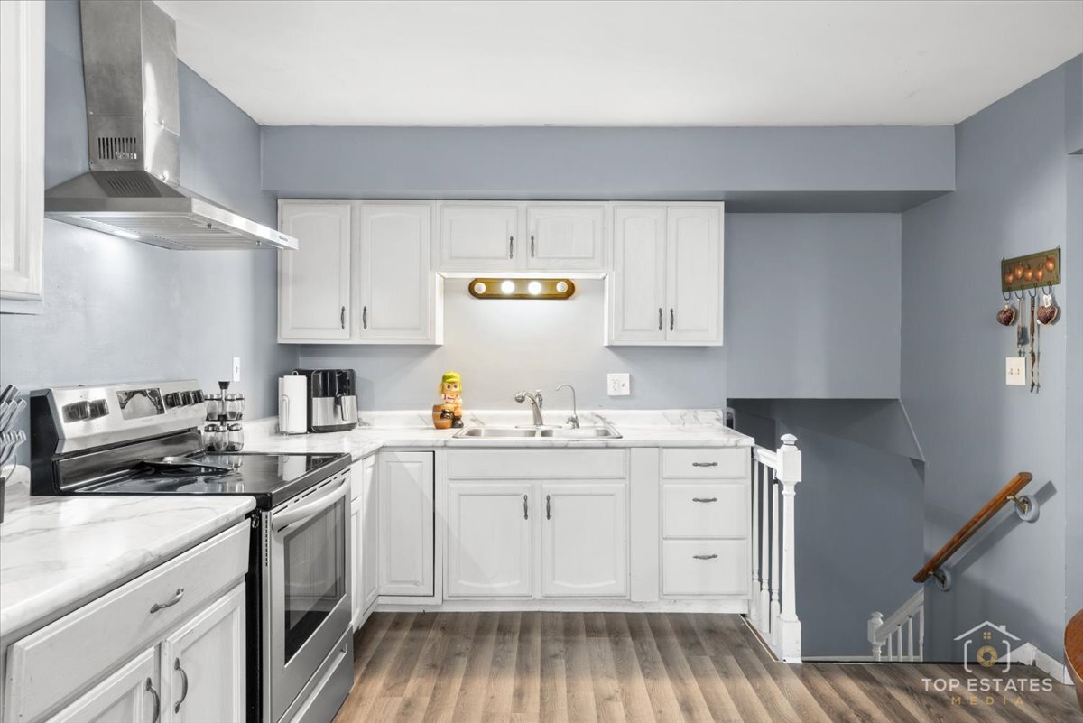 48W201 Keslinger Road, Maple Park, IL 60151