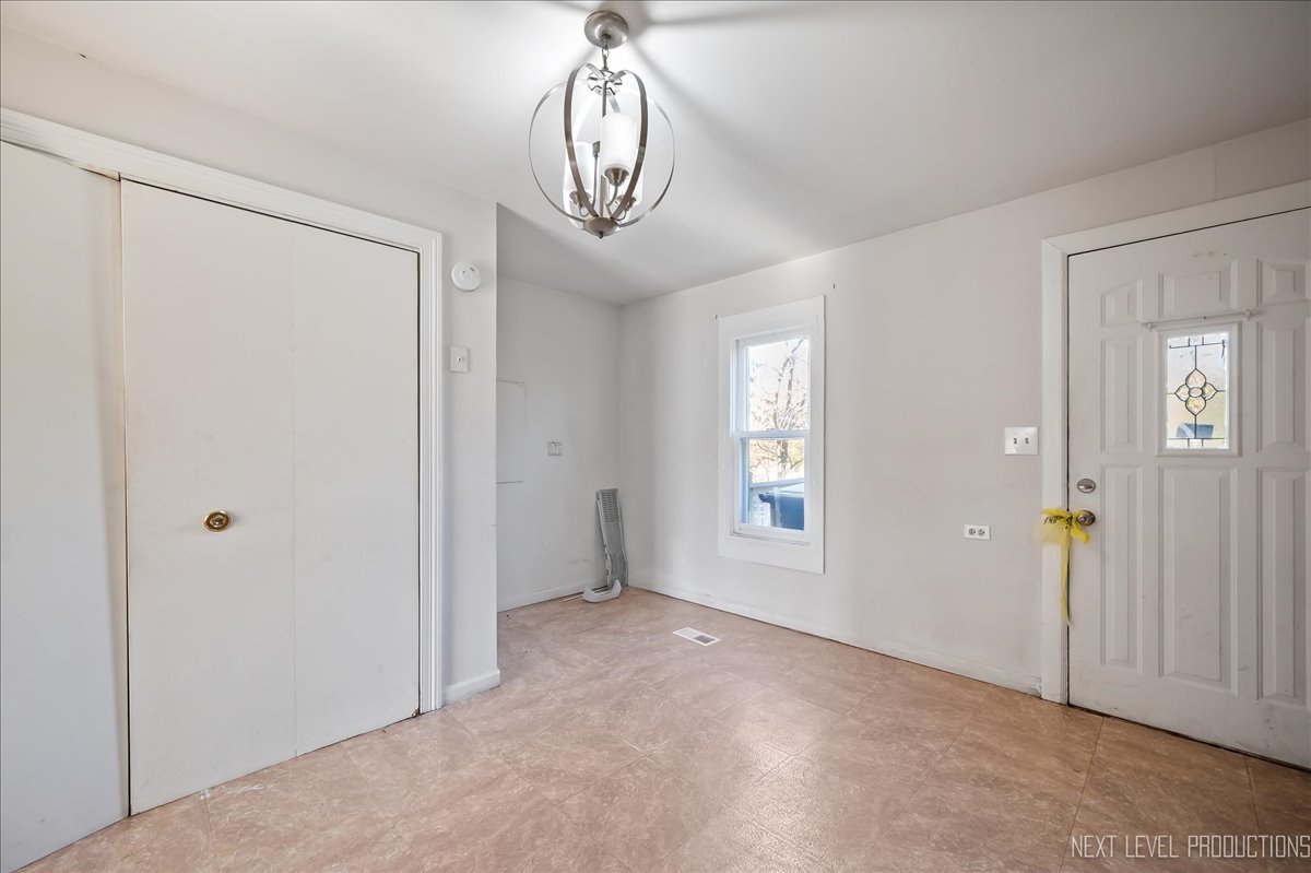 253 Church Street, West Chicago, IL 60185