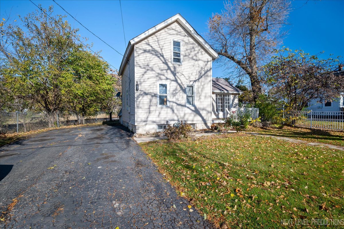 253 Church Street, West Chicago, IL 60185