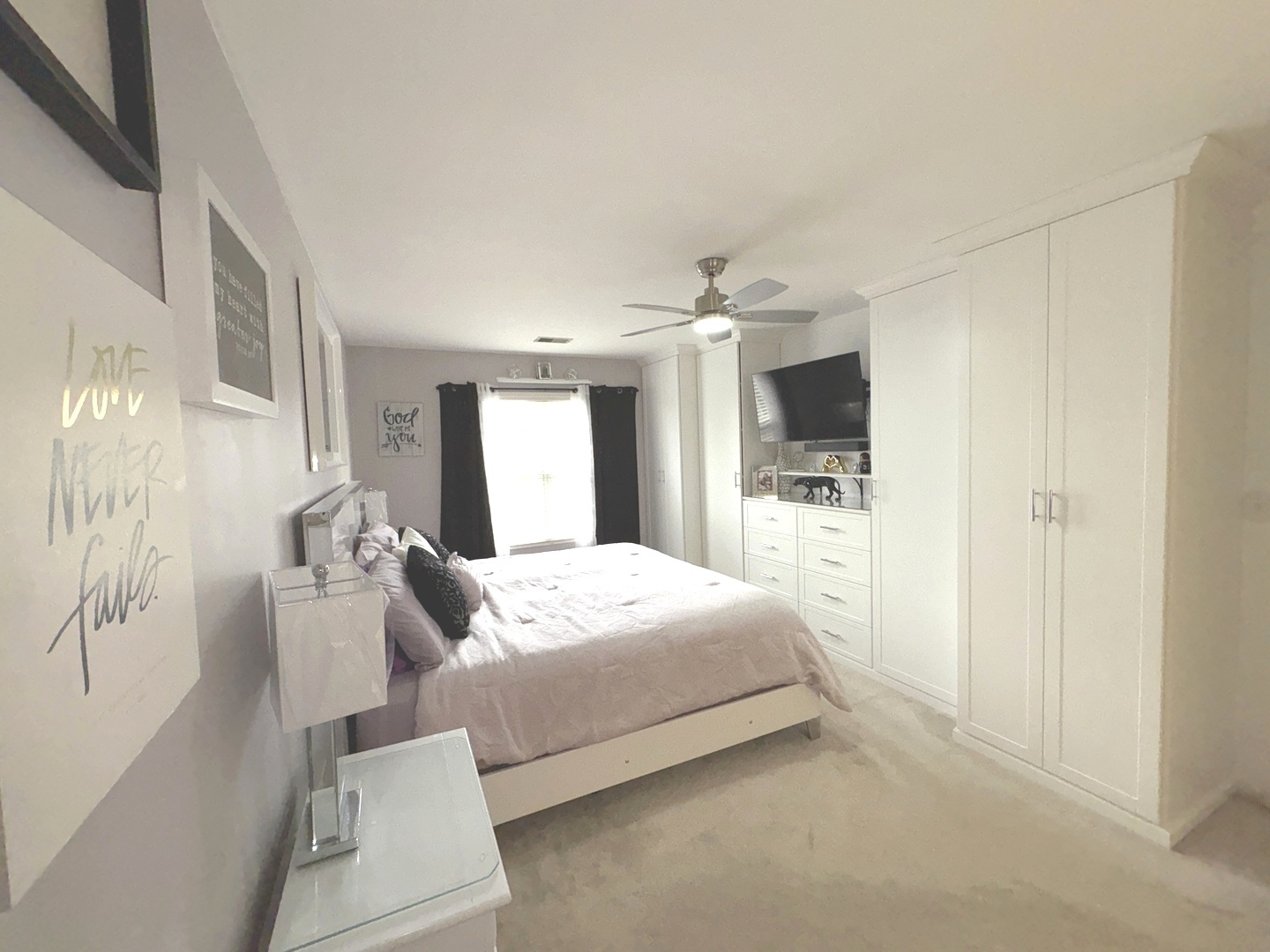 2115 Jasmine Drive, Crest Hill, IL 60403