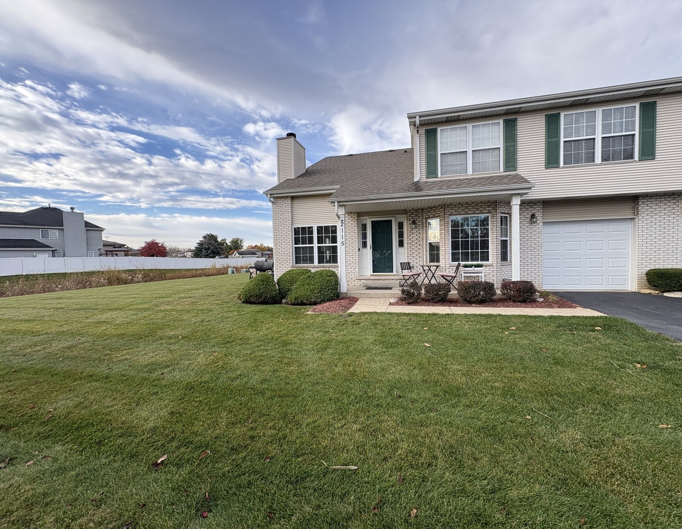 2115 Jasmine Drive, Crest Hill, IL 60403