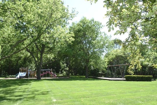 1432 Cascade Lane, Barrington, IL 60010