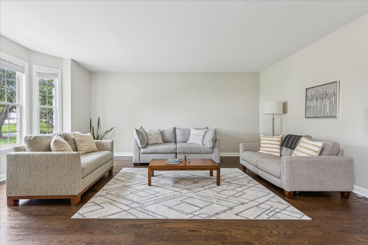 1432 Cascade Lane, Barrington, IL 60010