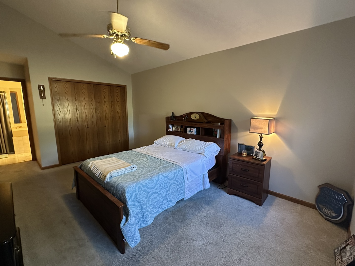 8533 Sandalwood Drive, Darien, IL 60561