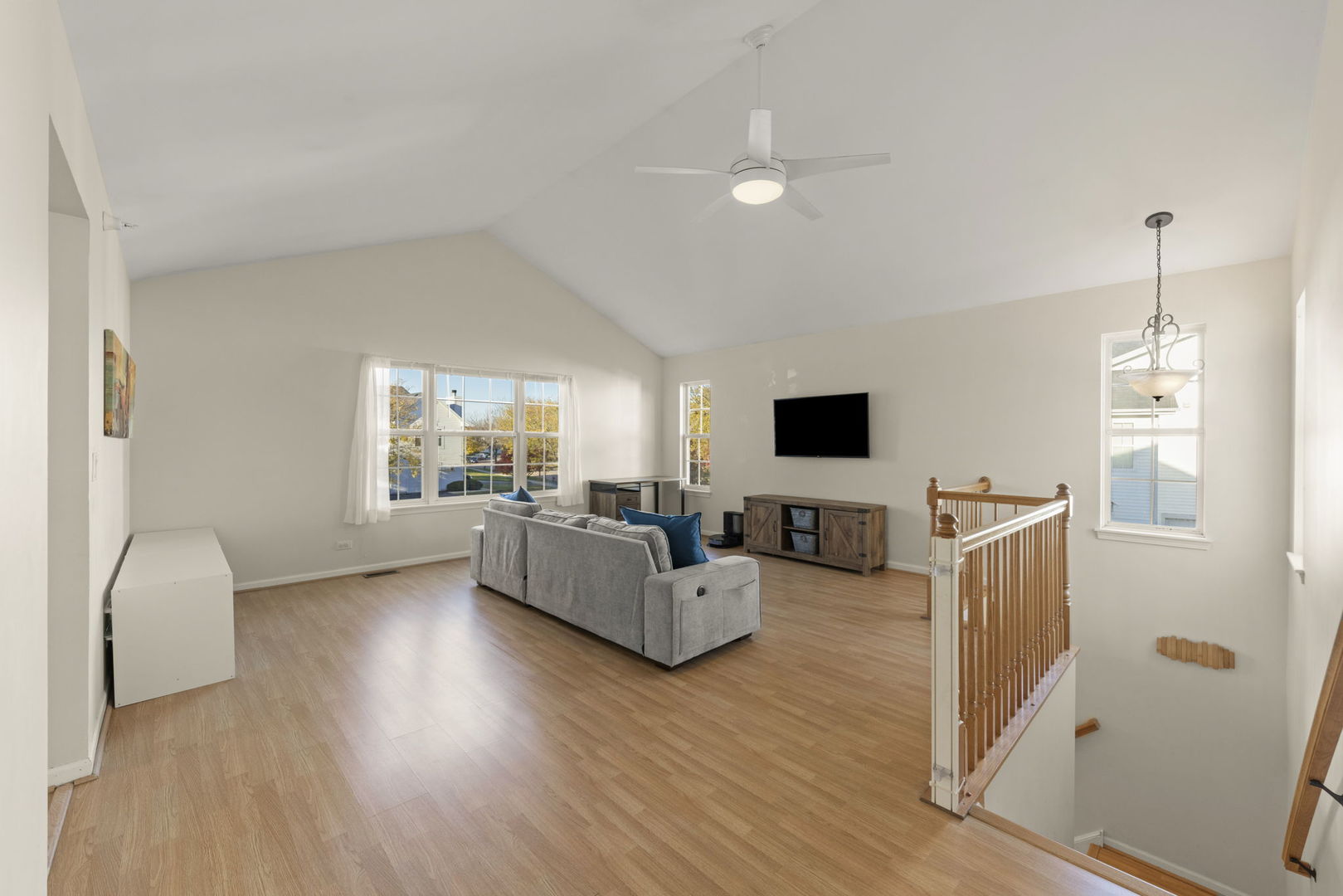 2513 Dickens Drive #2513, Aurora, IL 60503