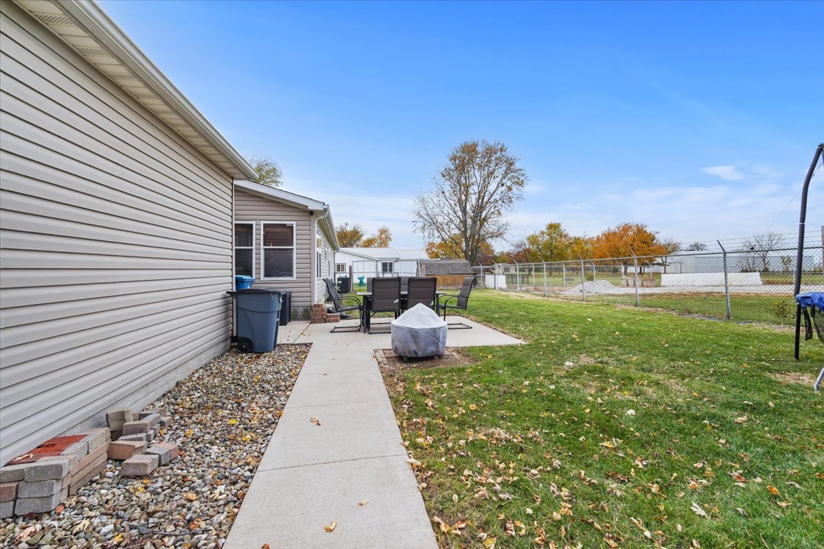 602 W 6th Street, Minonk, IL 61760